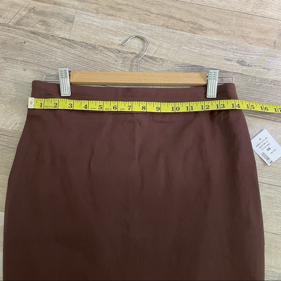 Cleo Petites | Merlot Pencil Skirt - Picture 7 of 8